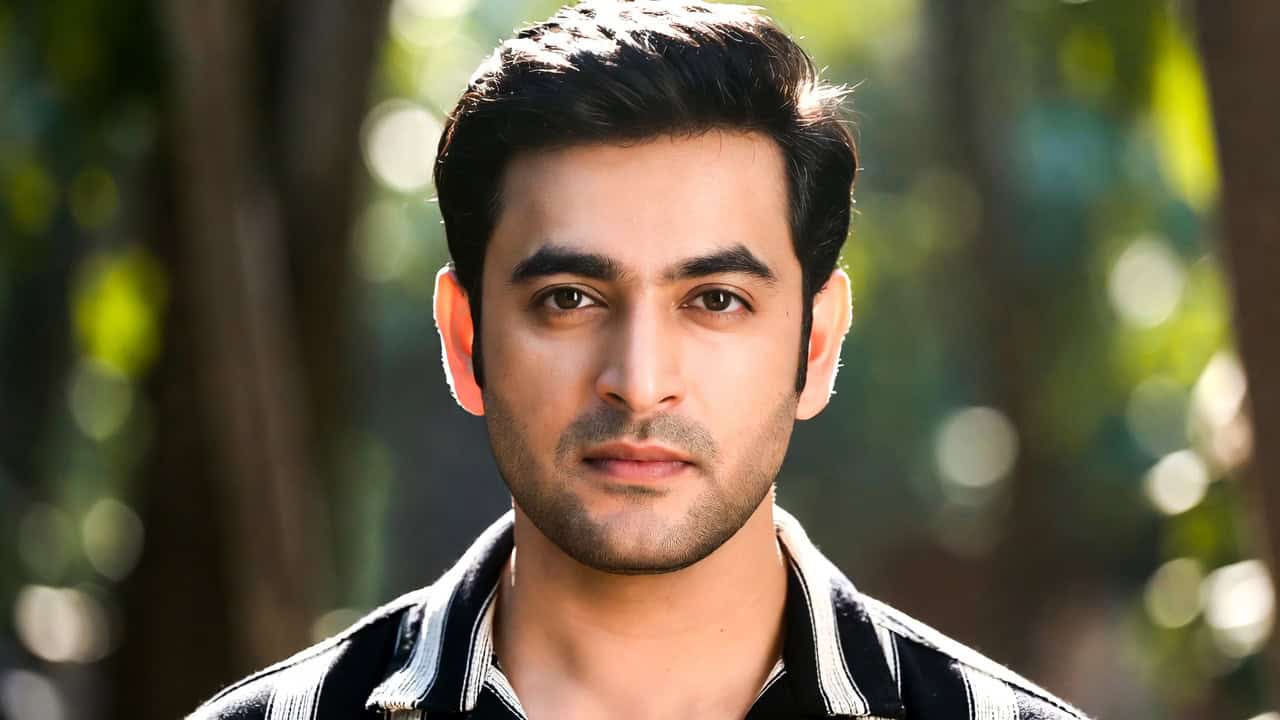 Anaganaga Oka Raju Review: Laugh Till You Drop with Naveen’s Village Shenanigans!”